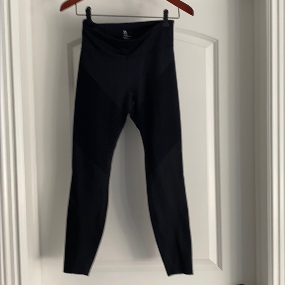 Gap fit sculpt leggings